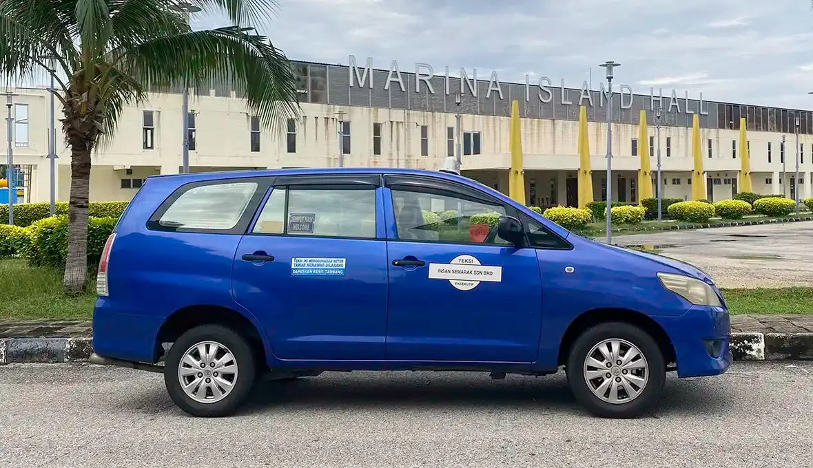 My Little Taxi Toyota Innova at Marina Island in Lumut for a Kuala Lumpur to Pangkor transfer