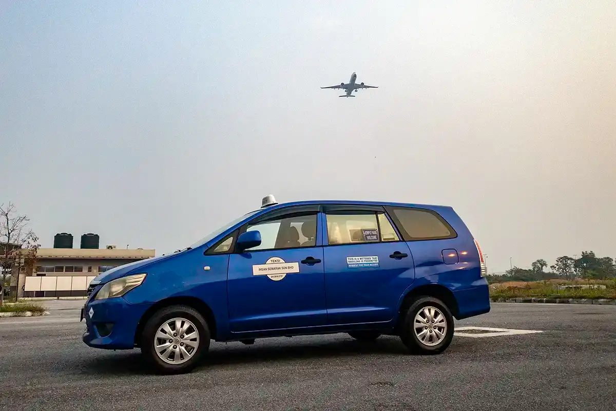 My Little Taxi Toyota Innova for private transfers from Kuala Lumpur International Airport